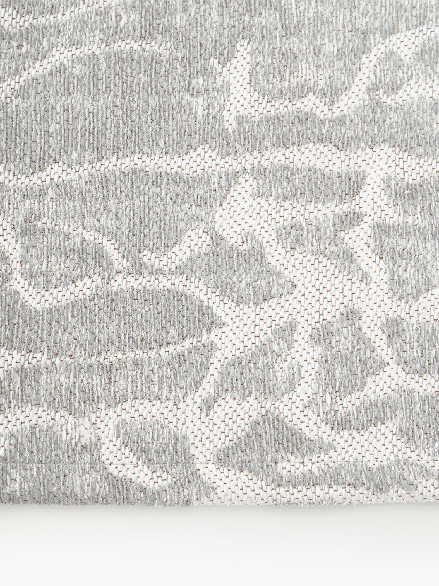 Row2 Image