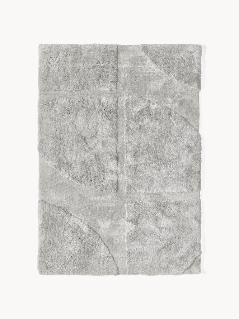 Šviesiai pilkas kilimas „Jade“ su aukšta-žema struktūra, 160x230 cm, modernus dizainas, minkštas poliesterio paviršius.