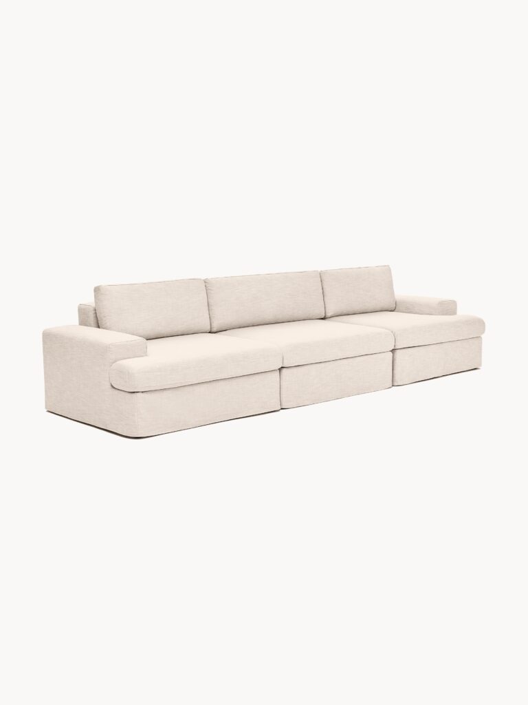 Šviesiai smėlio spalvos keturvietė modulinė sofa Russell, 309x77 cm, su nuimamais užvalkalais ir FSC® sertifikuotos medienos pagrindu.