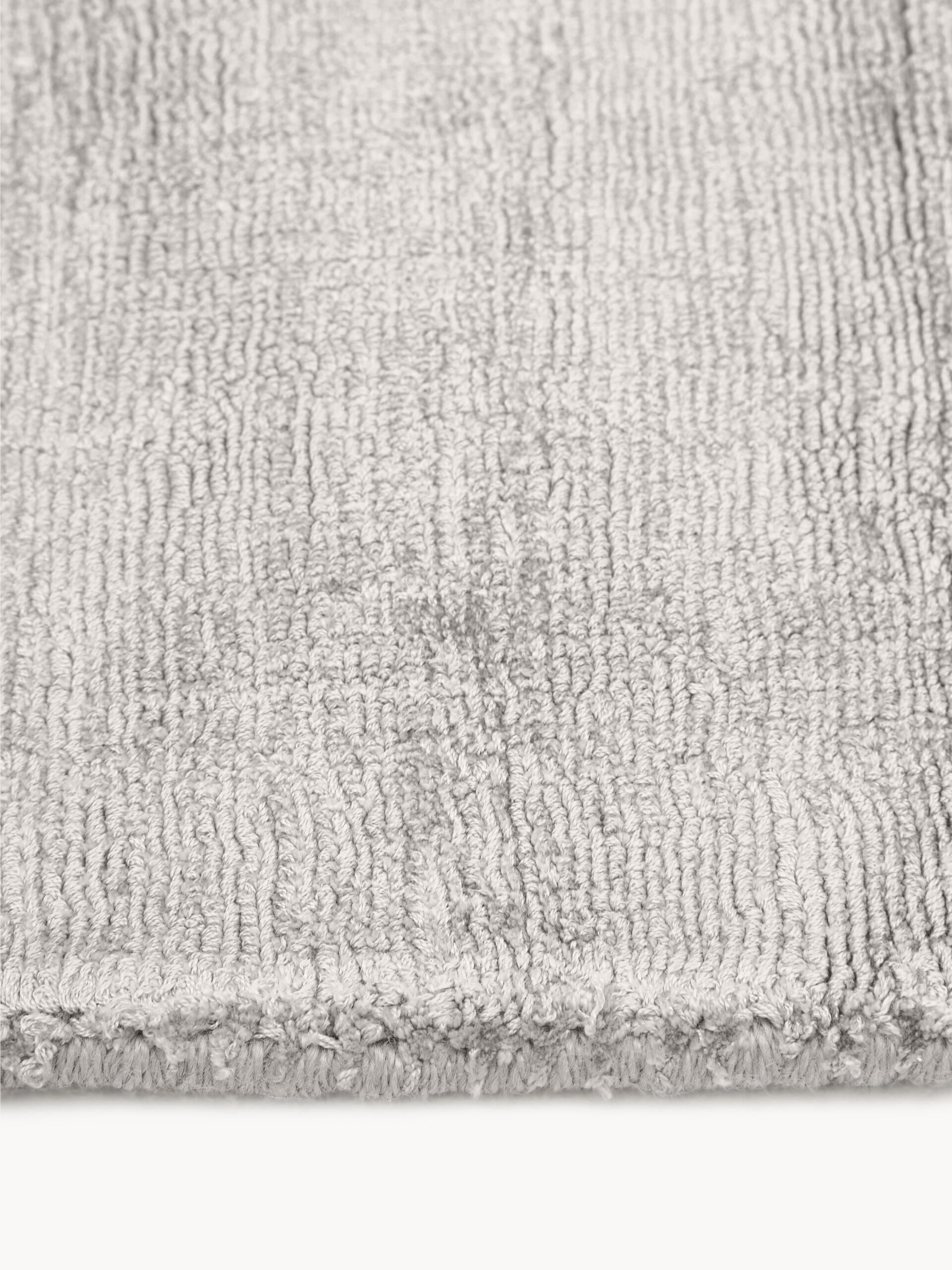 Row2 Image