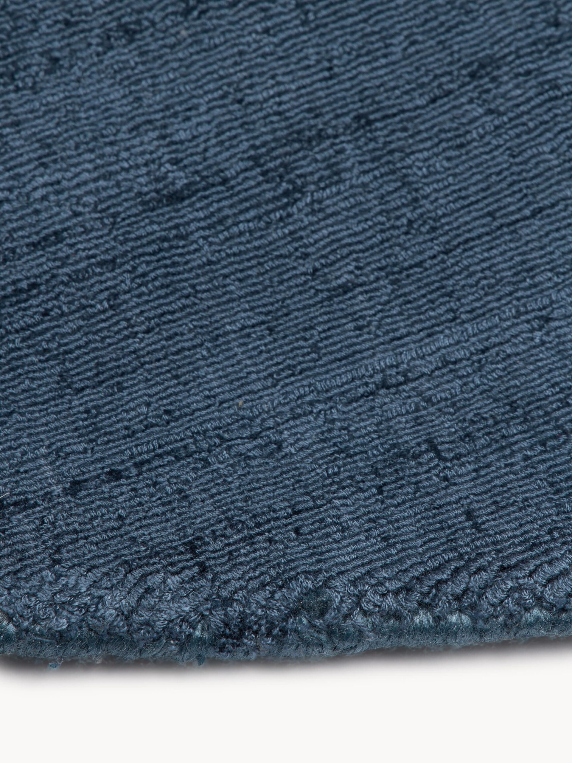 Row3 Image