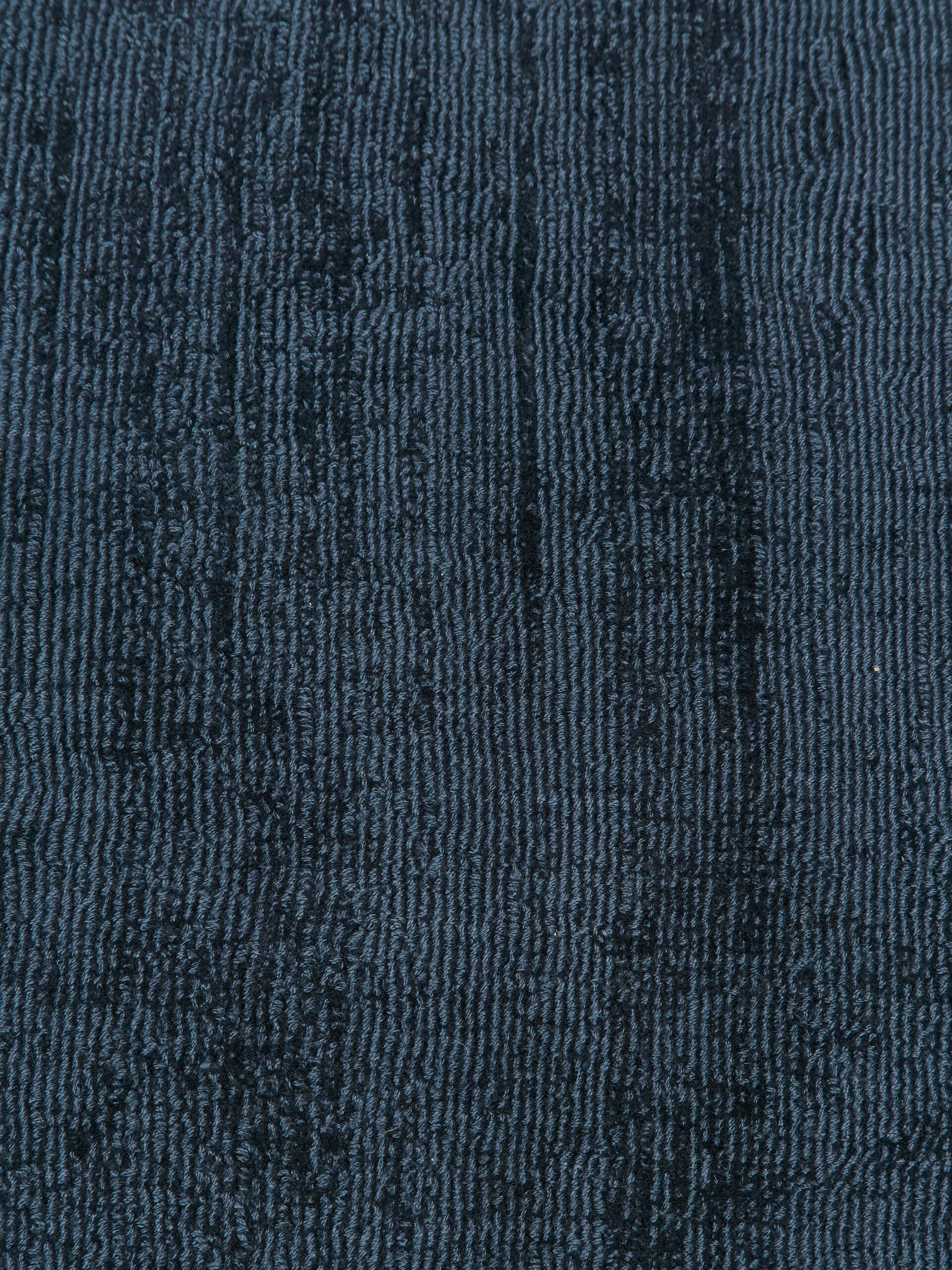 Row3 Image